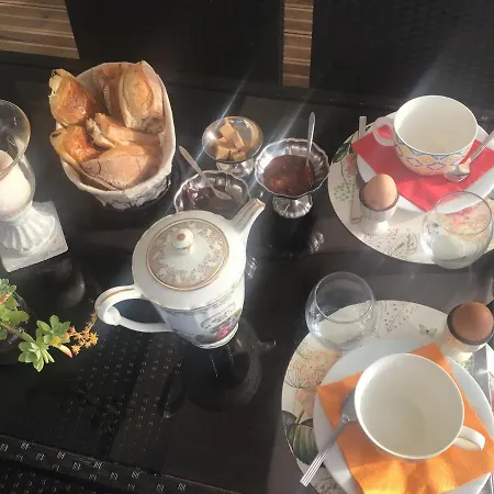 Yourtes Lacroutz Luxury tent Nassiet